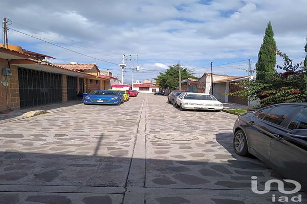Foto de inmueble en CDA. BENITO JUAREZ #65, Col. Capula C.P. 54603, Tepotzotlán