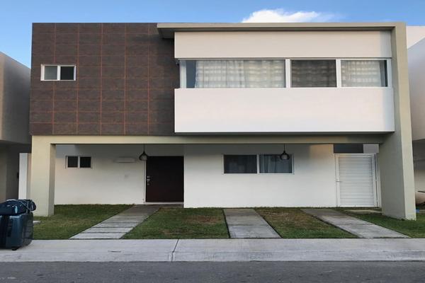 Foto de inmueble en Cerrada Coco, Col. Los Olivos C.P. 77714, Solidaridad