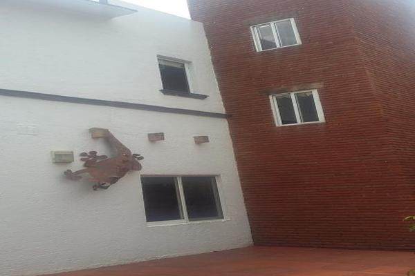 Foto de inmueble en cda de la noria, Col. Arcos del Sur C.P. 16010, Xochimilco