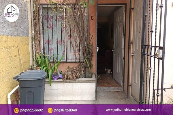 Foto de inmueble en Cerrada de las Gardenias, Col. Geovillas San Jacinto C.P. 56530, Ixtapaluca