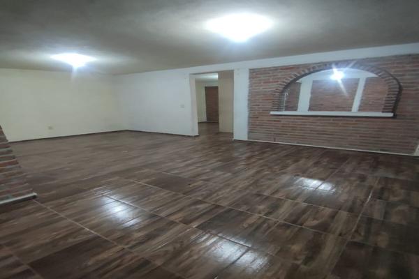 Foto de inmueble en CERRADA DE LUMBREAS, Col. Santa Cruz del Monte C.P. 54786, Teoloyucan