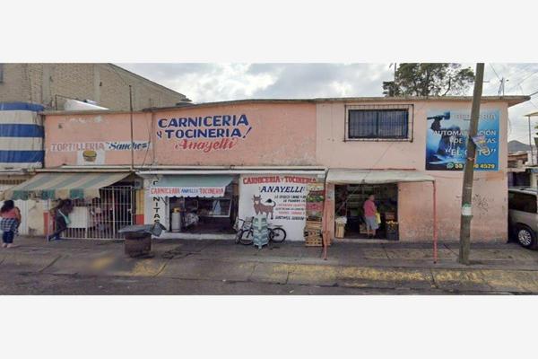 Foto de inmueble en CDA. DE SECC. 5 #10, Col. Río de Luz C.P. 55100, Ecatepec de Morelos