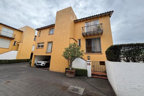 Foto de inmueble en Cerrada del Maguey, Col. Cuajimalpa C.P. 05000, Cuajimalpa de Morelos