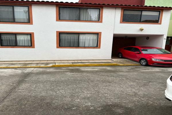 Foto de inmueble en Cerrada Miguel Hidalgo #137, Col. San Felipe Tlalmimilolpan C.P. 50250, Toluca