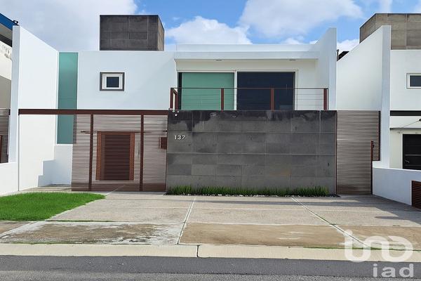 Foto de inmueble en Cerrada Punta Mita #221, Col. Punta Juriquilla C.P. 76230, Querétaro