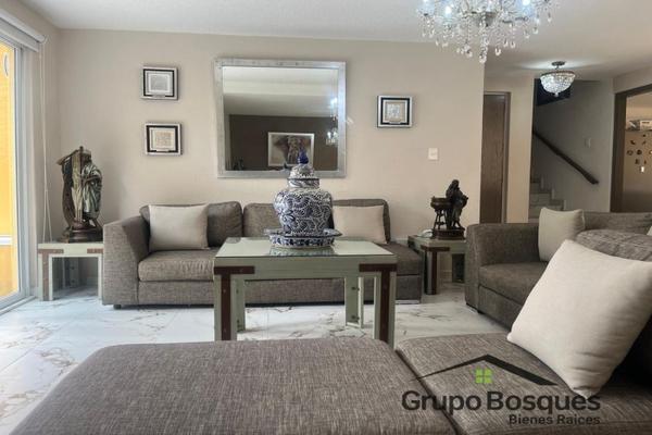 Foto de inmueble en Cerrada Villa Del Ciervo, Col. Lomas de las Palmas C.P. 52788, Huixquilucan
