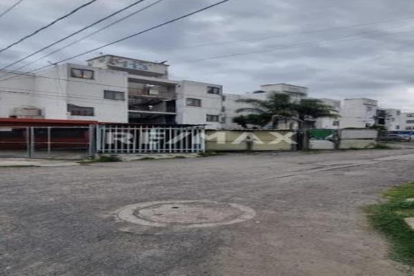 Foto de inmueble en Cerrada Xonacatepec, Col. Bosques San Sebastián C.P. 72310, Puebla