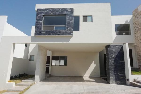 Foto de inmueble en CERRO DEL FRAILE #255, Col. Villas la Rioja C.P. 64984, Monterrey