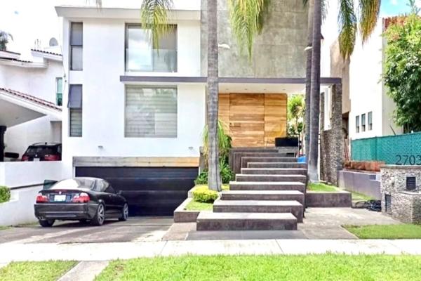 Foto de inmueble en Paseo San Víctor  #2703, Col. Valle Real C.P. 45019, Zapopan