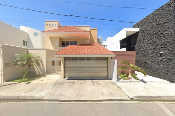 Foto de inmueble en Calle Peto, Col. Costa de Oro C.P. 94299, Boca del Río