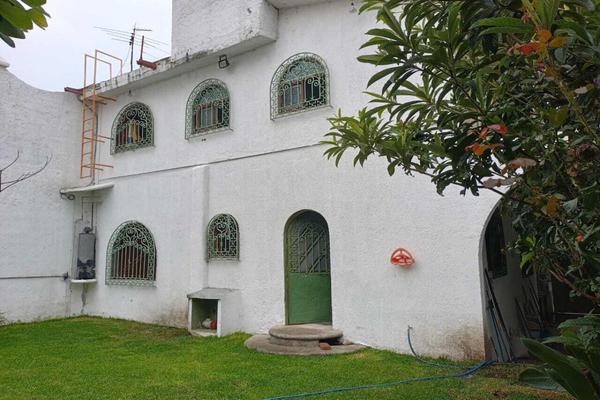 Foto de inmueble en  , Col. Chamilpa C.P. 62210, Cuernavaca