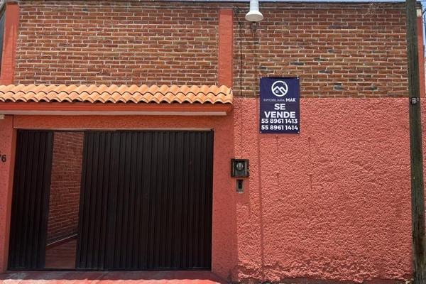Foto de inmueble en CHATINES, Col. Tezozomoc C.P. 02459, Azcapotzalco