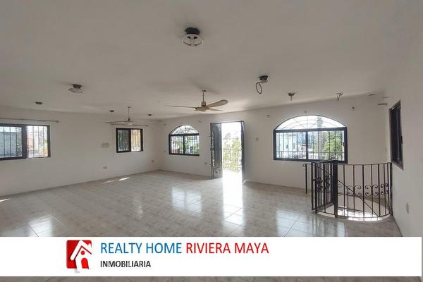 Foto de inmueble en  , Col. Chetumal Centro C.P. 77000, Othón P. Blanco