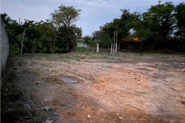 Foto de inmueble en  , Col. Chiconcuac C.P. 62795, Xochitepec