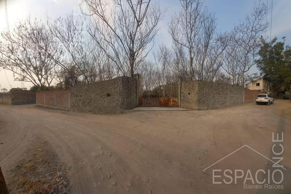 Foto de inmueble en  , Col. Chiconcuac C.P. 62795, Xochitepec