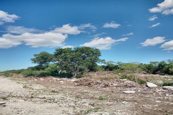 Foto de inmueble en  , Col. Chicxulub Puerto C.P. 97330, Progreso