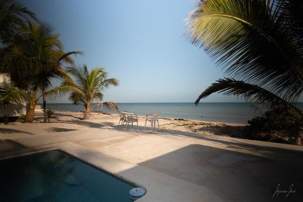 Foto de inmueble en , Col. Chicxulub Puerto C.P. 97330, Progreso