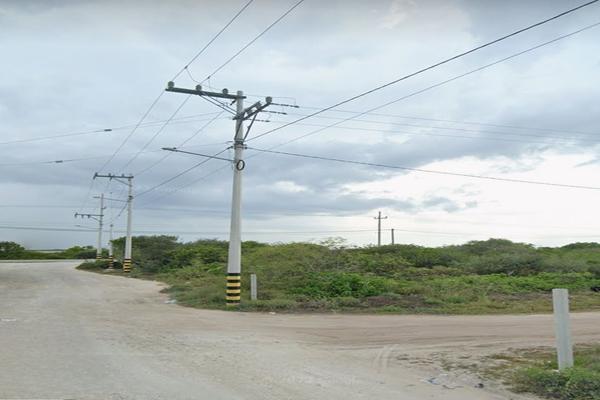 Foto de inmueble en  , Col. Chicxulub Puerto C.P. 97330, Progreso