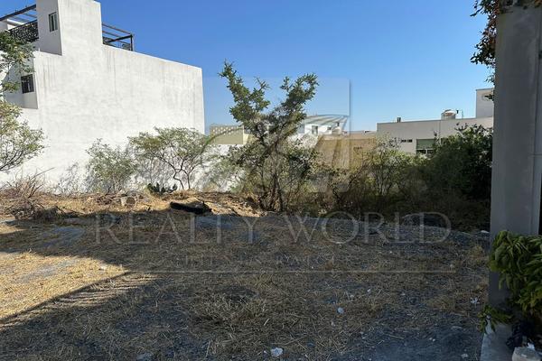 Foto de inmueble en  , Col. Cima del Bosque (Cumbres Elite 9 Sector) C.P. 64346, Monterrey