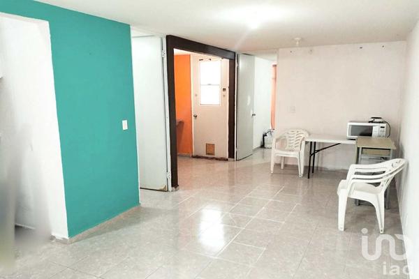 Foto de inmueble en circon #101, Col. Paseos del Pedregal C.P. 76148, Querétaro