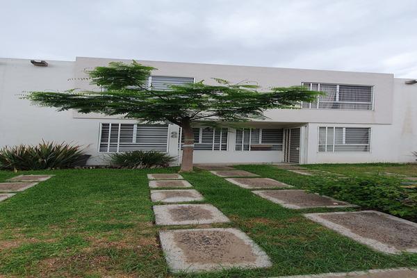 Foto de inmueble en CIRCUITO DE LOS ALMENDROS, Col. La Purísima C.P. 45694, El Salto