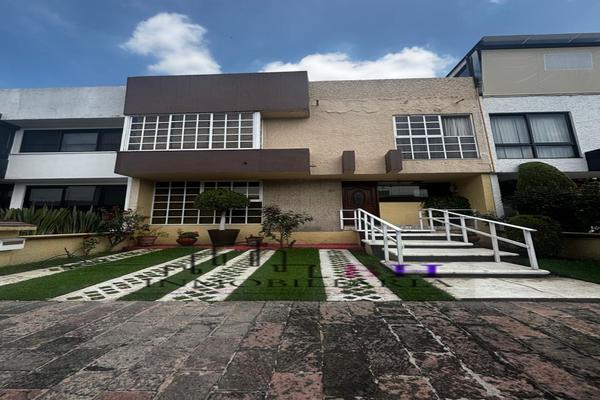 Foto de inmueble en Circuito de los Diamantes, Col. Joyas del Pedregal C.P. 04660, Coyoacán