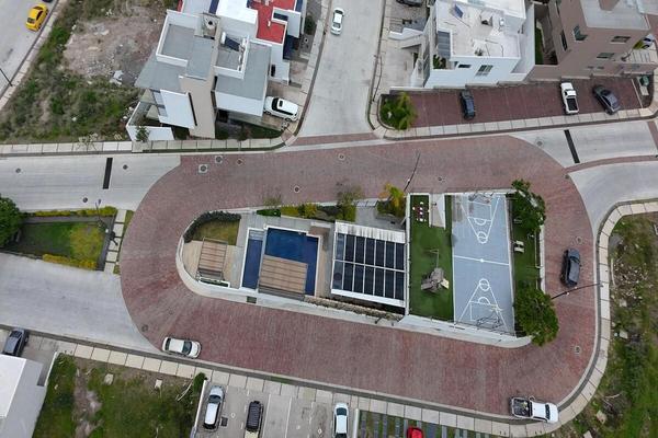 Foto de inmueble en Circuito del Bosque, Col. Vista Real y Country Club C.P. 76905, Corregidora