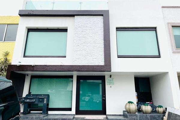 Foto de inmueble en Circuito Diamantes, Col. Joyas del Pedregal C.P. 04660, Coyoacán