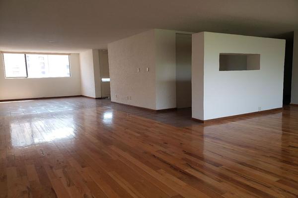 Foto de inmueble en Circuito Fuentes del Pedregal, Col. Fuentes del Pedregal C.P. 14140, Tlalpan