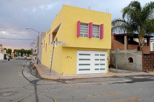Foto de inmueble en CIRCUITO HACIENDA DE JALPA CASA A #LOTE 119, Col. Hacienda del Valle II C.P. 50210, Toluca