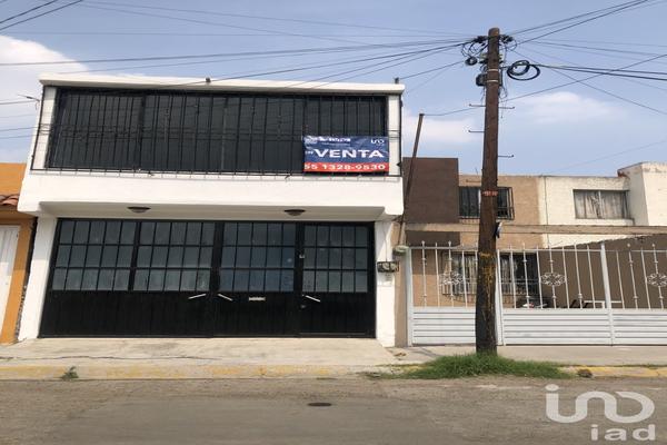 Foto de inmueble en CIRCUITO HACIENDA LAS GLADIOLAS #248, Col. Hacienda Real de Tultepec C.P. 54987, Tultepec
