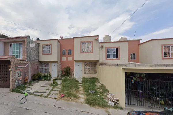 Foto de inmueble en Cto. real de santa magdalena #000, Col. Real de San Martín C.P. 56614, Valle de Chalco Solidaridad