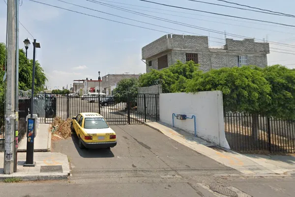 Foto de inmueble en CIRCUITO SIERRA MORENA #0, Col. Loma IX C.P. 76116, Querétaro