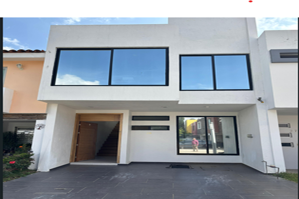 Foto de inmueble en circuito valle de san isidro, Col. Villas de Zapopan C.P. 45130, Zapopan