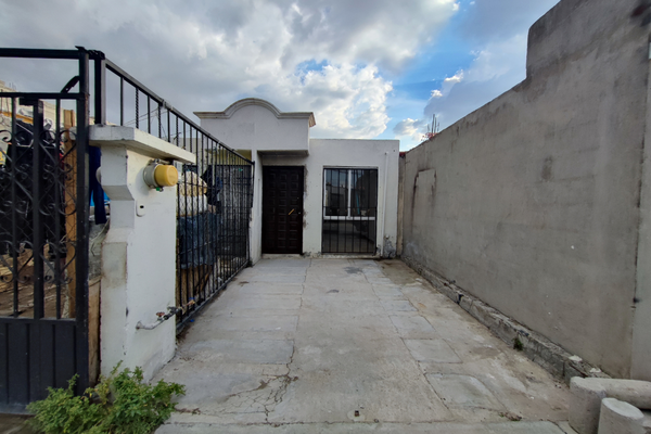 Foto de inmueble en CIRCUITO VALLE HONDO, Col. Real del Valle 1a Seccion C.P. 55883, Acolman