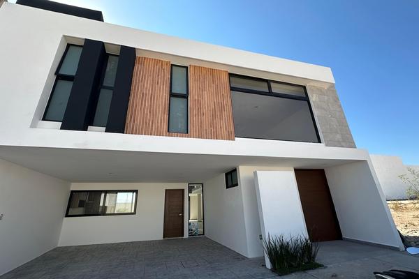 Foto de inmueble en Circuitos Estrella, Col. Horizontes Residencial C.P. 78216, San Luis Potosí