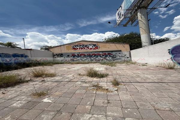 Foto de inmueble en Ciudad Satélite, Col. Ciudad Satélite C.P. 64960, Monterrey