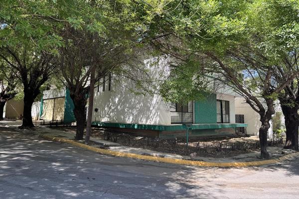 Foto de inmueble en  , Col. Ciudad Satélite C.P. 64960, Monterrey