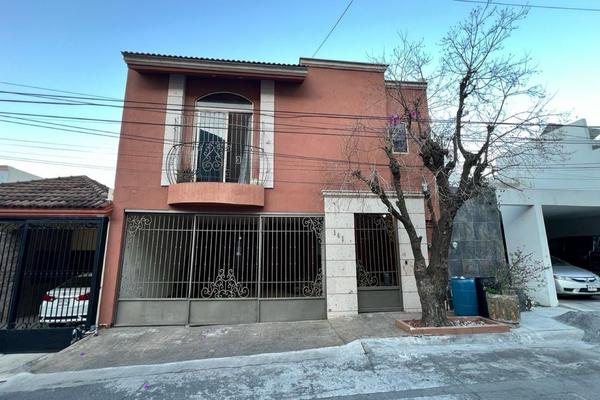 Foto de inmueble en  , Col. Ciudad Satélite C.P. 64960, Monterrey