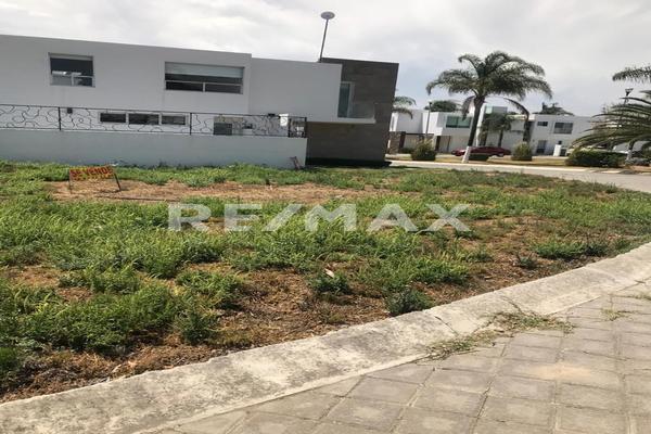 Foto de inmueble en Ciudad Serdán, Col. San Francisco Acatepec C.P. 72846, San Andrés Cholula