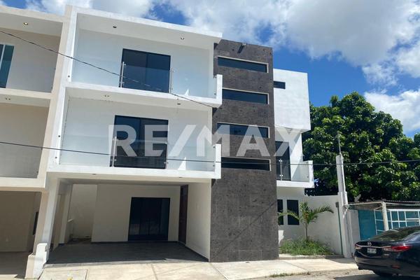 Foto de inmueble en Clavel, Col. Campbell C.P. 89260, Tampico