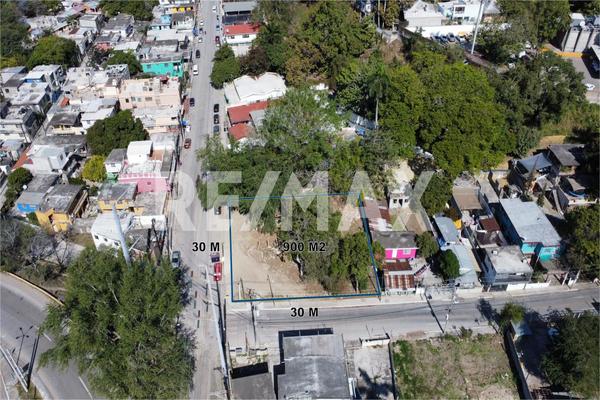 Foto de inmueble en Clavel, Col. Campbell C.P. 89260, Tampico