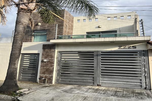 Foto de inmueble en Cleofas, Col. Rinconada de La Arboleda C.P. 44549, Guadalajara