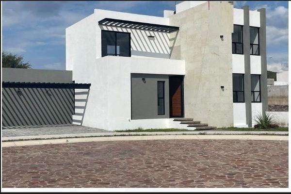 Foto de inmueble en CLUB DE GOLF LOS ENCINOS, Col. Los Encinos C.P. 76116, Querétaro