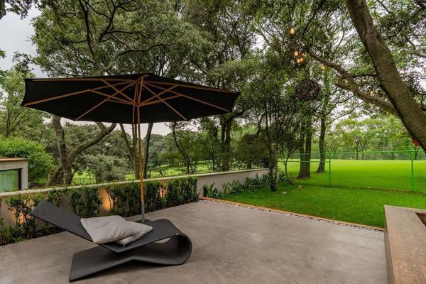 Foto de inmueble en CLUB DE GOLF, Col. Residencial Campestre Chiluca C.P. 52930, Atizapán de Zaragoza