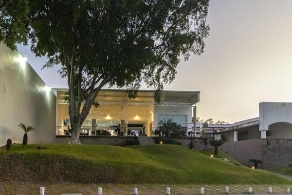 Foto de inmueble en Club de Golf Santa Fe Cuernavaca Morelos, Col. Club de Golf C.P. 62030, Cuernavaca