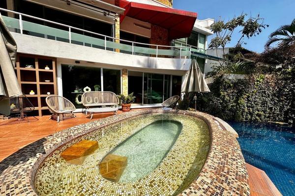 Foto de inmueble en Club de golf Tabachines, Col. Tabachines C.P. 62498, Cuernavaca
