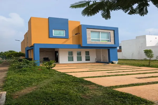 Foto de inmueble en Coatzacoalcos #106, Col. Canticas C.P. 96343, Cosoleacaque