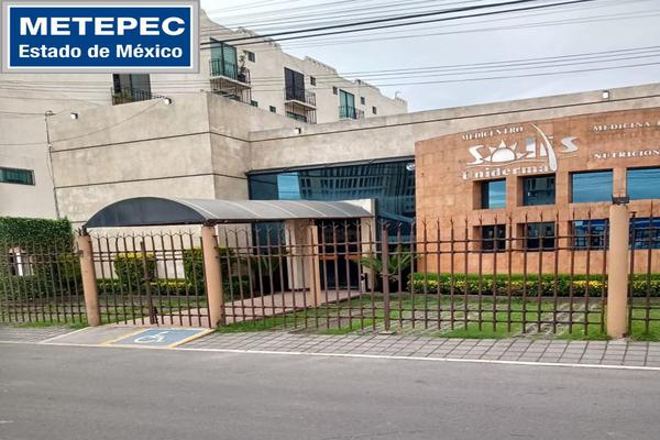 Foto de inmueble en  , Col. Coaxustenco C.P. 52140, Metepec
