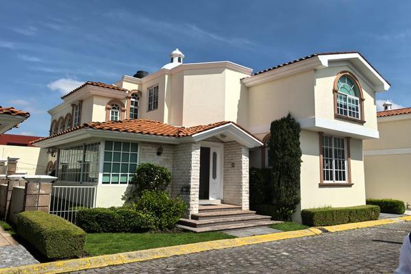 Foto de inmueble en  , Col. Coaxustenco C.P. 52140, Metepec